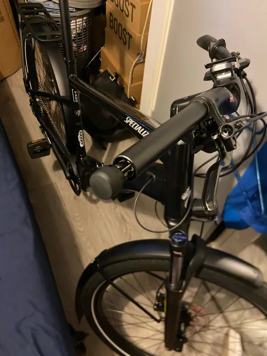  BikeFinder Tracker device sticking out of e-bike, Specialized Turbo Vado 3.0