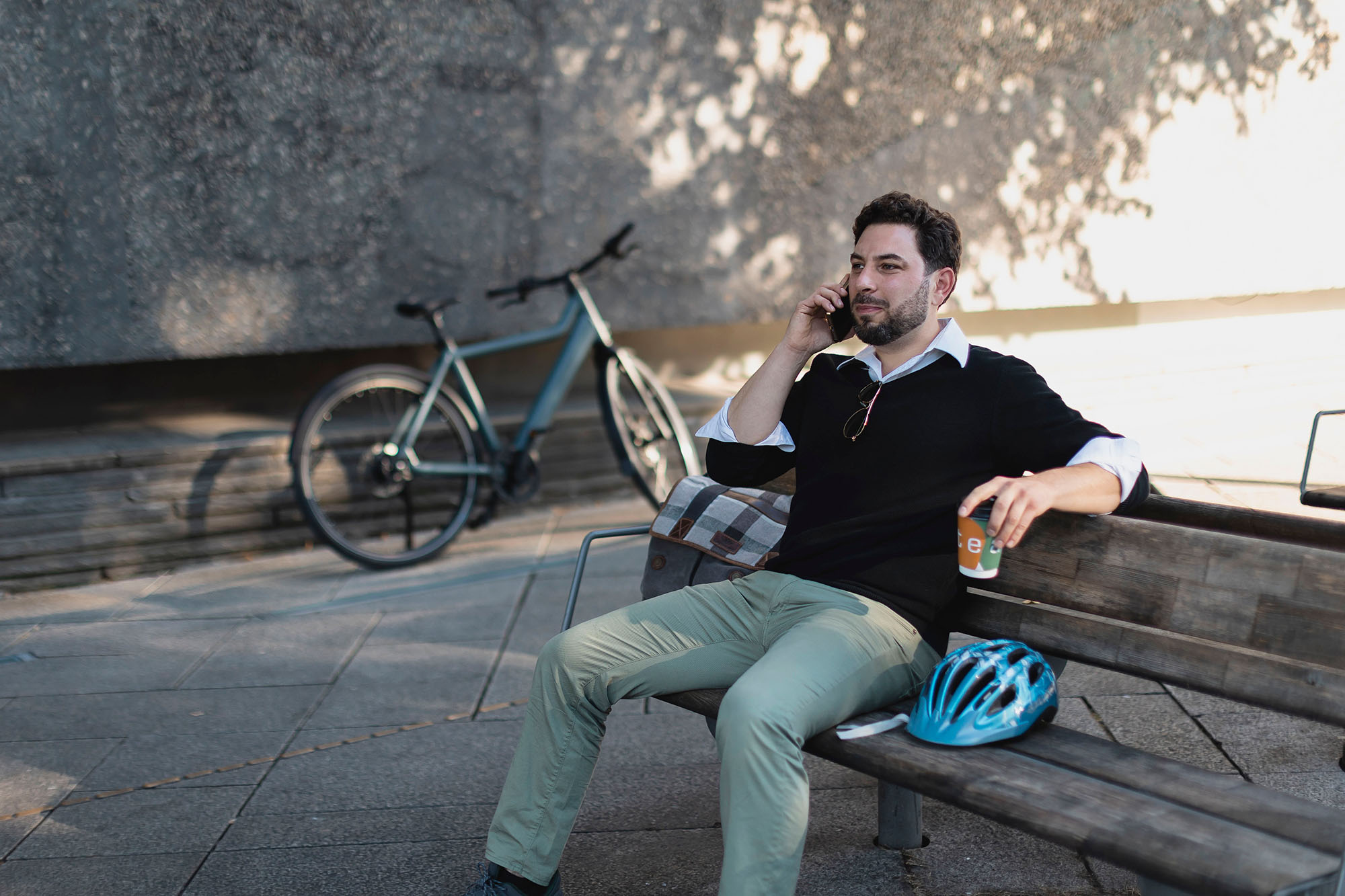 Spor sykkelen din
fra mobilen med BikeFinder appen og sporingsenhet